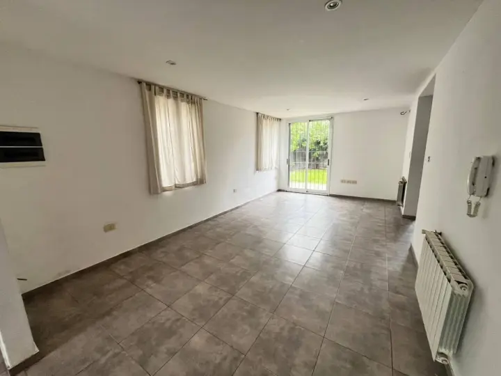 Dúplex de 3 dormitorios en La Plata, foto 1