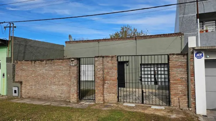 Casa de 3 dormitorios en San Carlos, foto 1