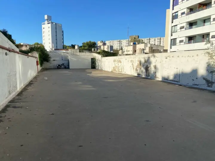 Cochera en La Plata, foto 1