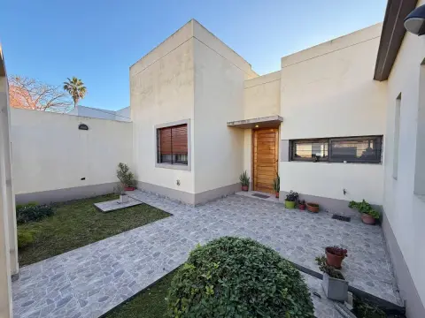 Casa de 2 dormitorios en Abasto