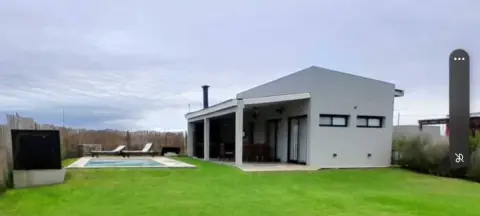 Casa en Eduardo Arana