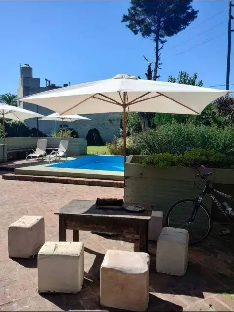 Casa de 3 dormitorios en Villa Parque Sicardi