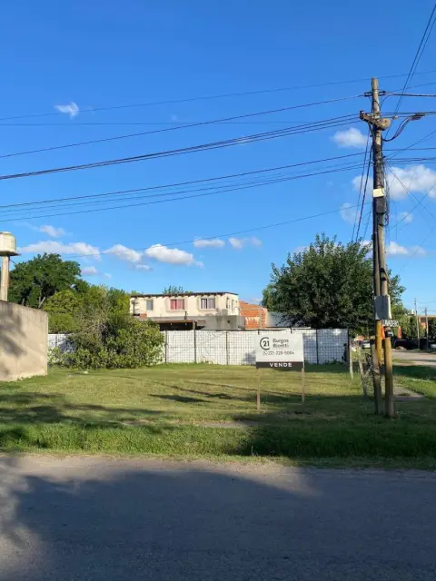 Lote de 252 m² en Villa Elisa