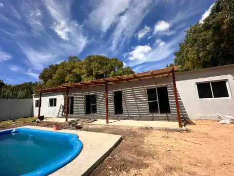 Casa de 2 dormitorios en Melchor Romero