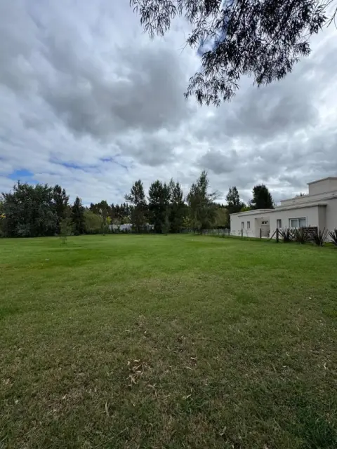 Lote de 1.262 m² en Etcheverry